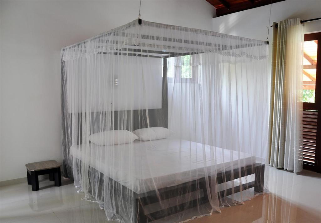 Harris Villa Hikkaduwa Quarto foto