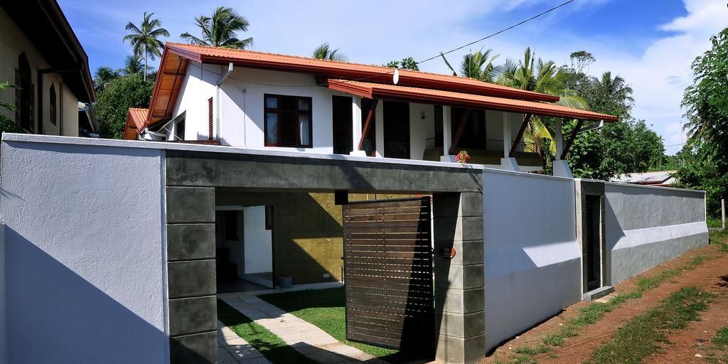 Harris Villa Hikkaduwa Quarto foto